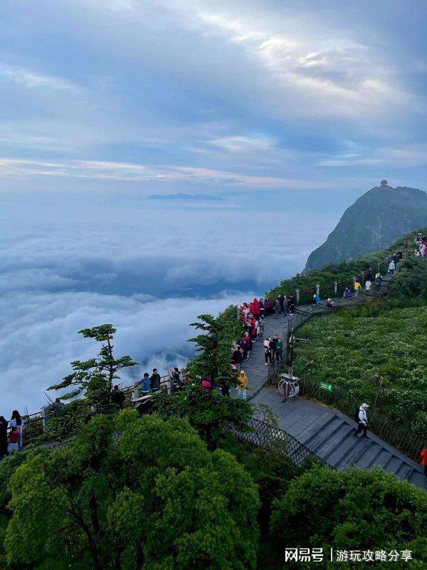 图 四川适合几月份去旅游景点 值得收藏PG电子麻将胡了2试玩成都三日游攻略