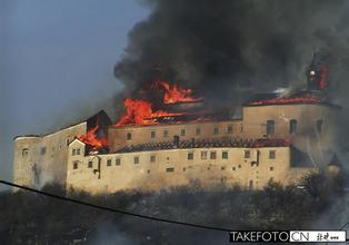 宣布禁止皇马马竞未来两个转会窗引援麻将胡了试玩【文体艺苑】FIFA(图4)